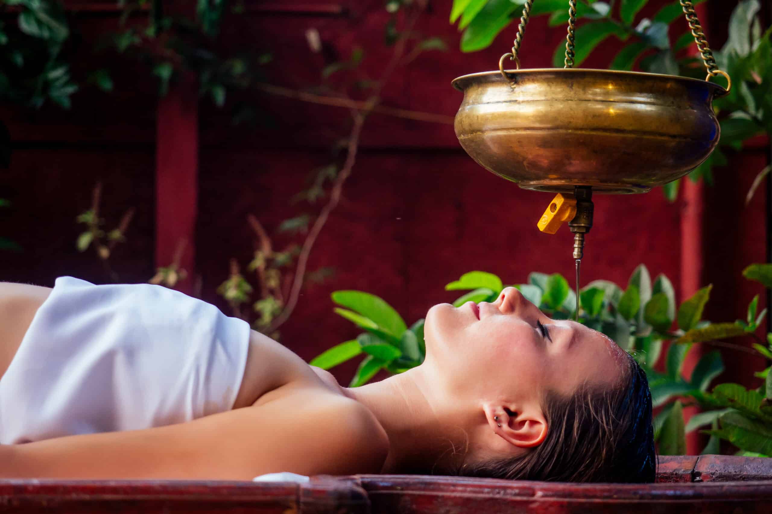 Ayurveda Massage Alternative Healing Therapy Beaut 2023 11 27 05 05 57 Utc Scaled